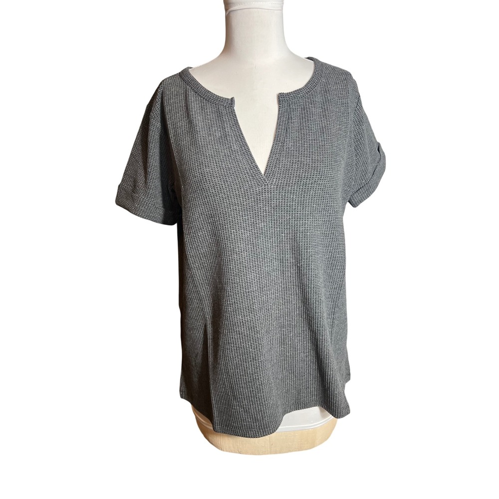 Zenana Womens Charcoal Grey Waffle Knit Split Neck Cuffed Short Sleeve Top M